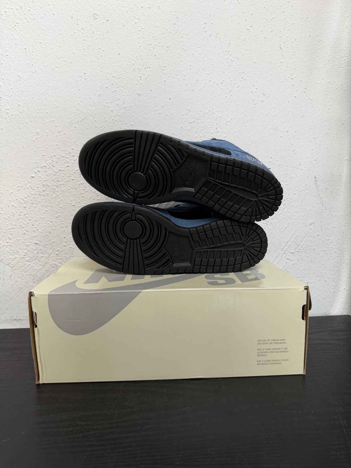 DUNK LOW SB SUPREME 94 OCEAN FOG
