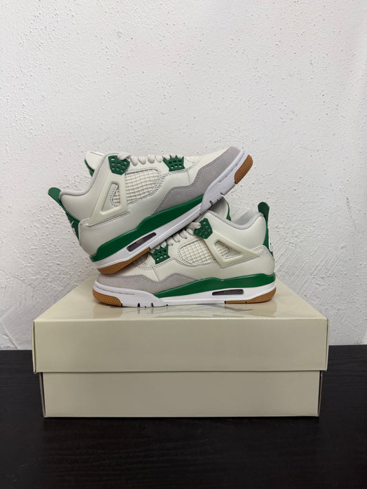 JORDAN 4 SB PINE GREEN