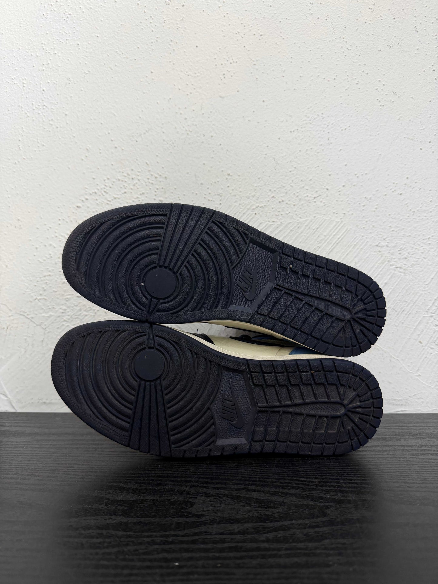 JORDAN 1 OBSIDIAN (USED) (NB)