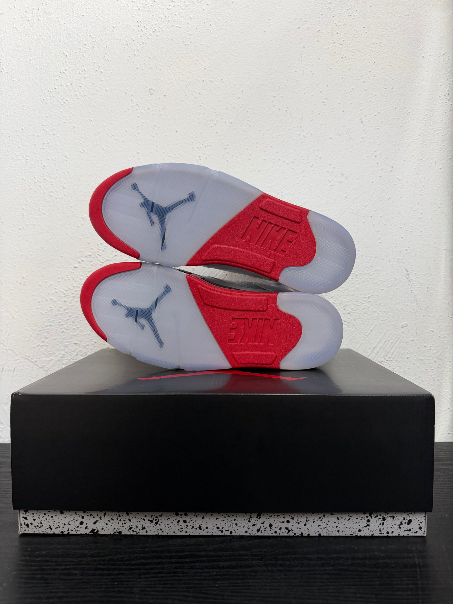JORDA 5 FIRE RED (2025)