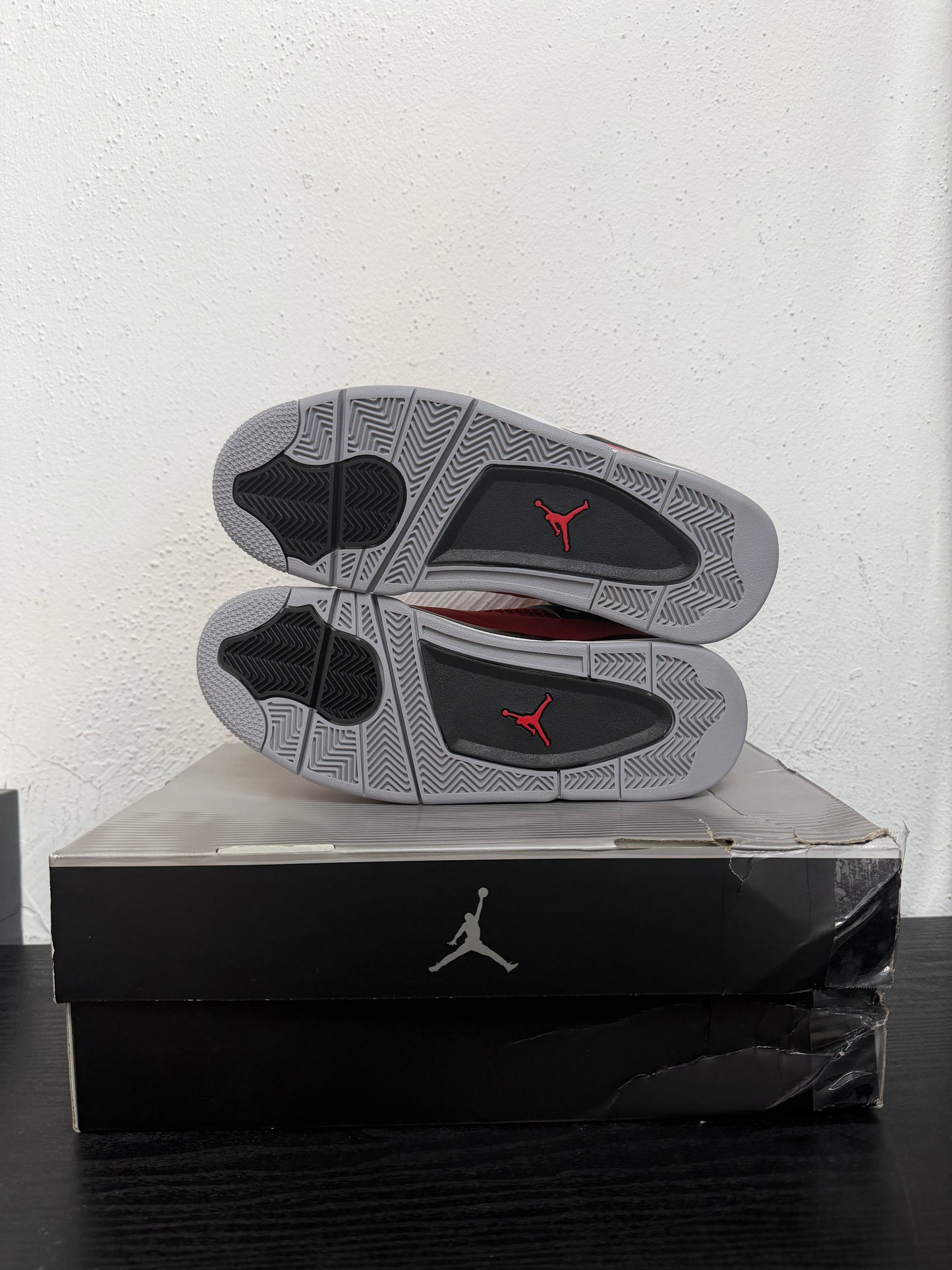 JORDAN 4 TORO BRAVO (2026)