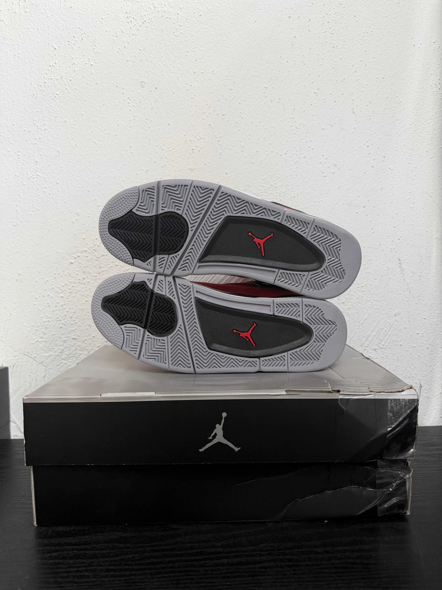 JORDAN 4 TORO BRAVO (2026)