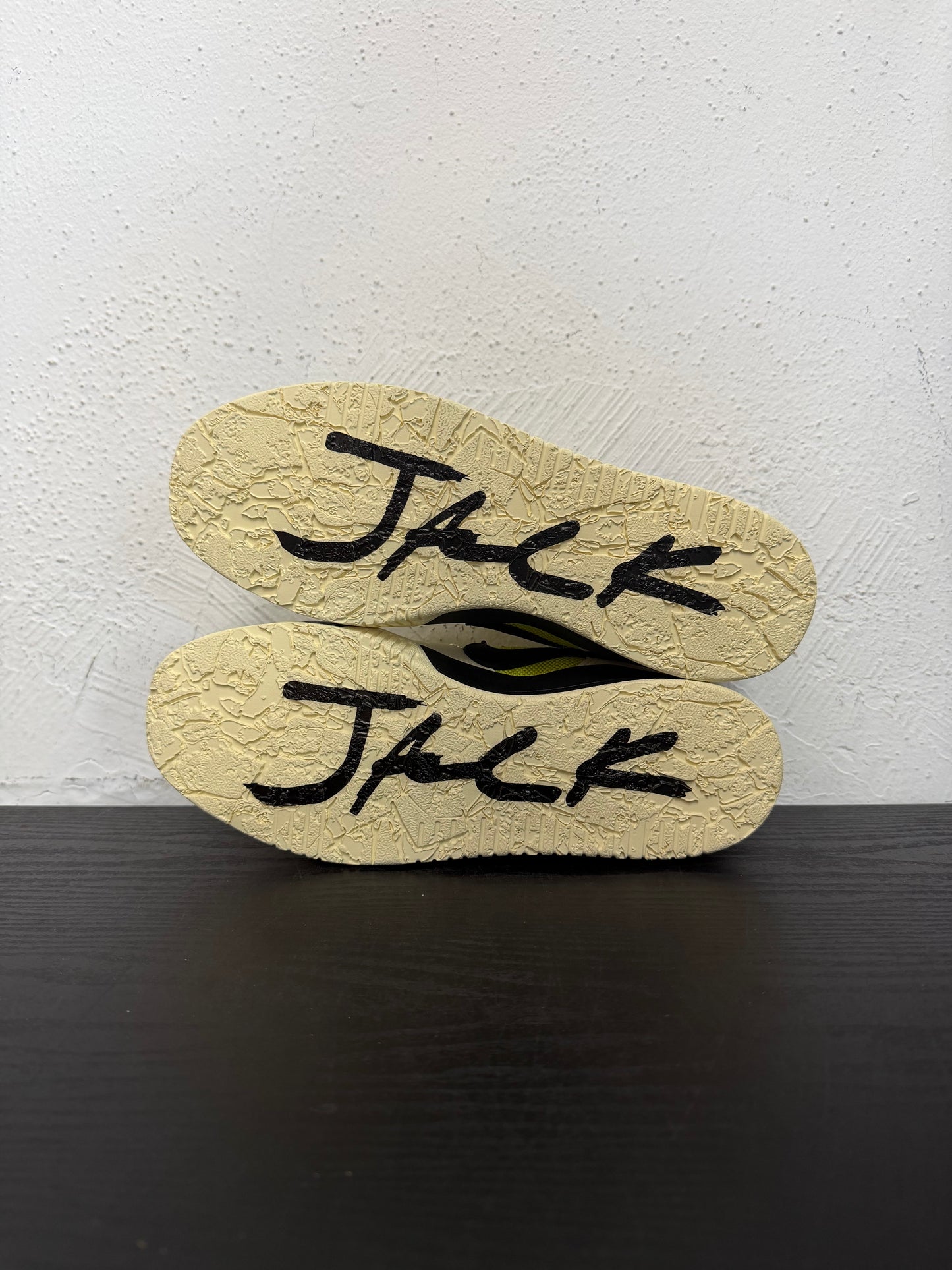 JORDAN JUMPMAN JACK TRAVIS SCOTT BRIGHT CACTUS (NB)