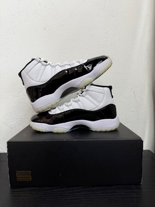 JORDAN 11 DMP GRATITUDE (USED)