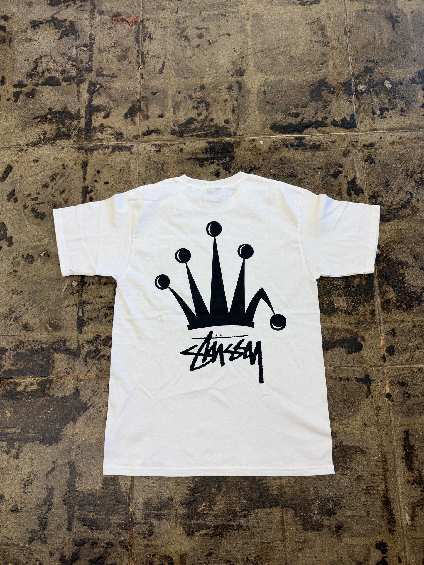 STUSSY WHITE CROWN TEE