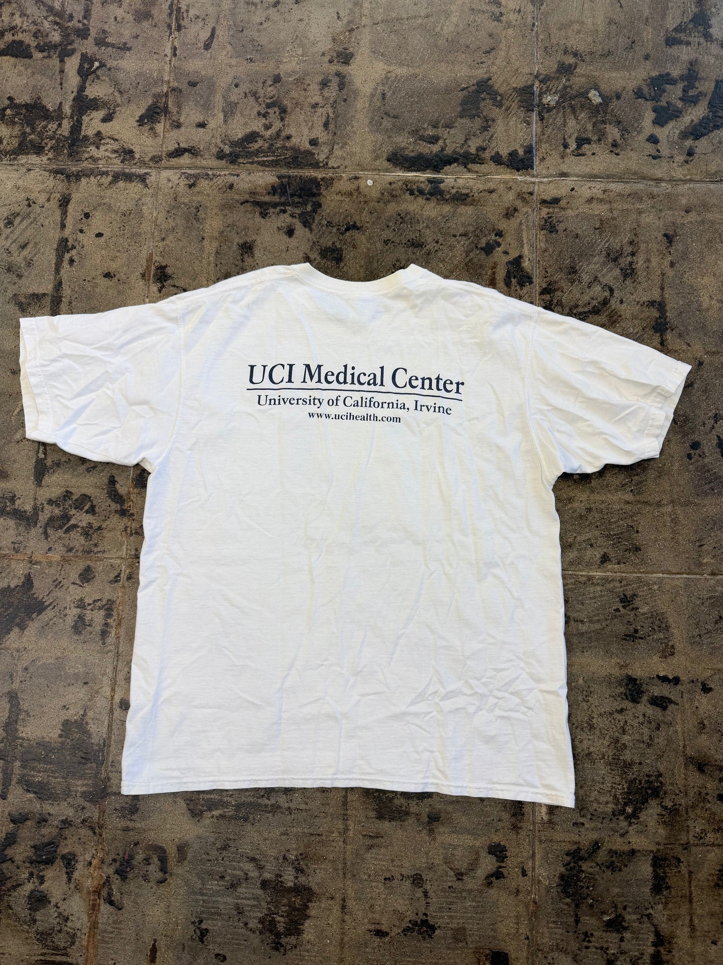 VINTAGE MIGHTY DUCKS UCI MEDICAL TEE