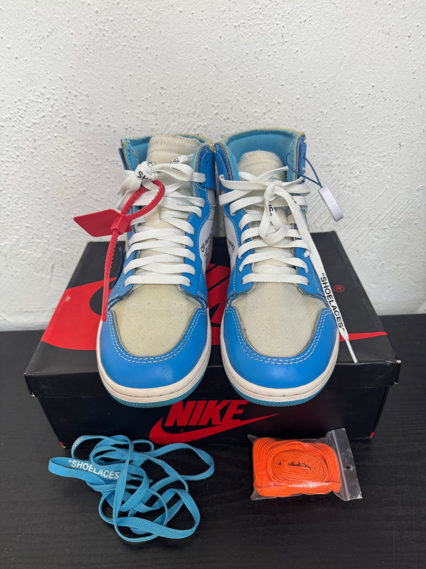 JORDAN 1 OFF WHITE UNC (USED)