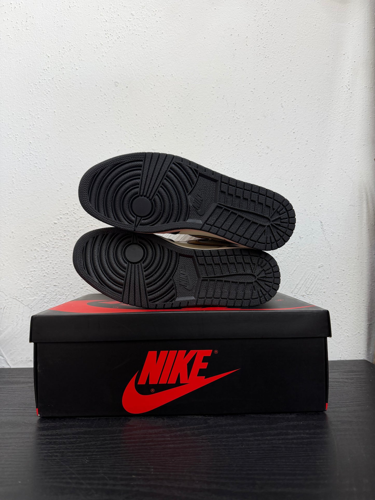 JORDAN 1 SB LA TO CHICAGO