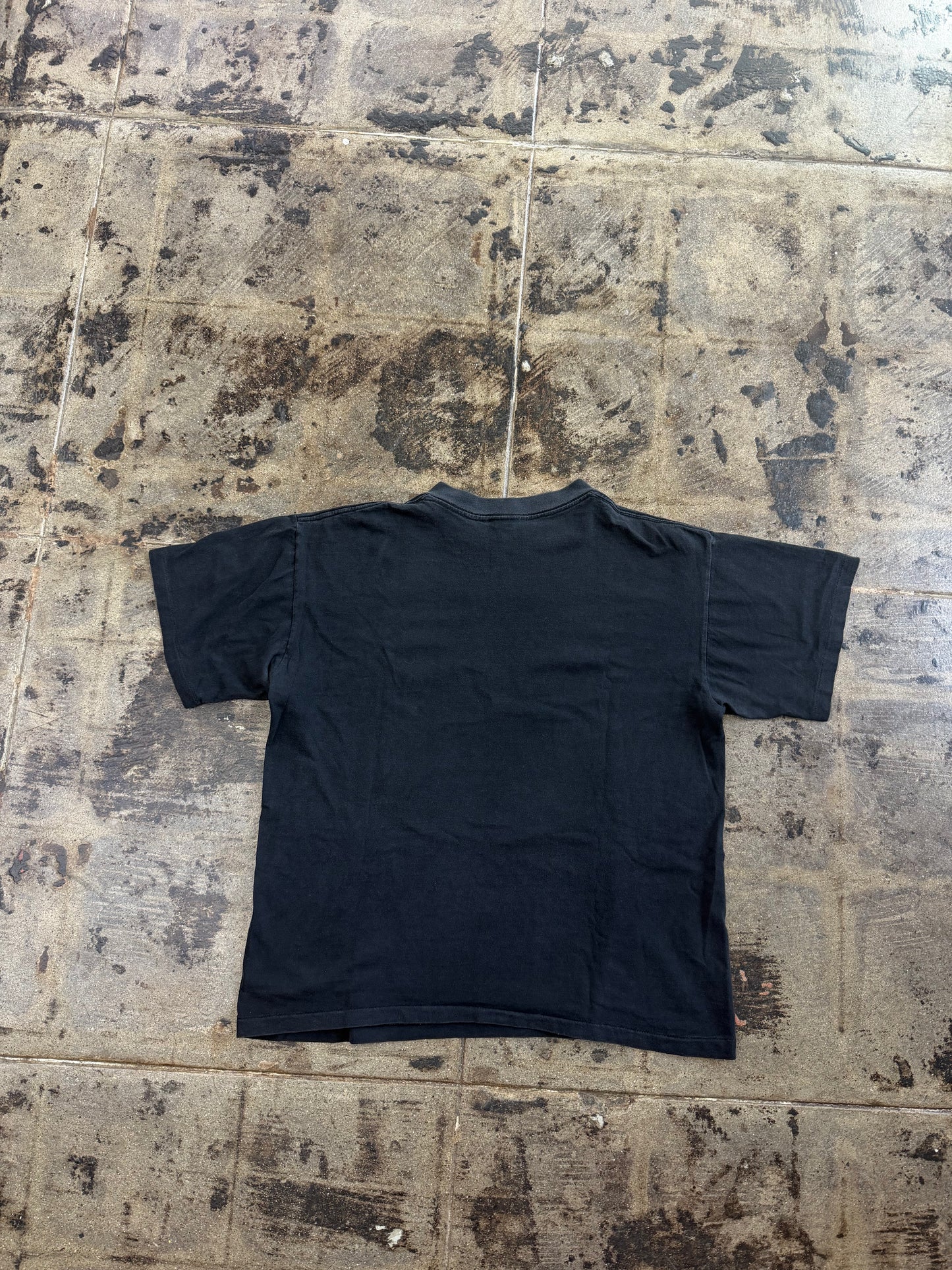 1993 CHICAGO BULLS 3 IN A ROW TEE
