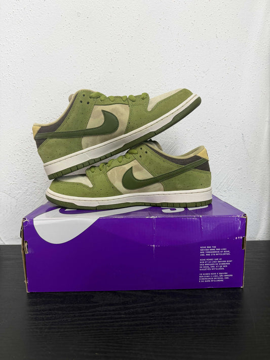 DUNK LOW SB YUTO MATCHA