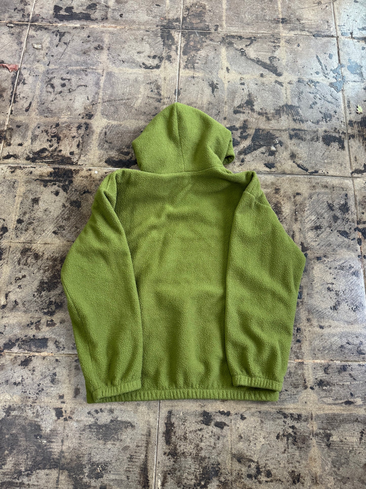 STUSSY POLAR GREEN DLEECE SHERPA HOODIE (USED)