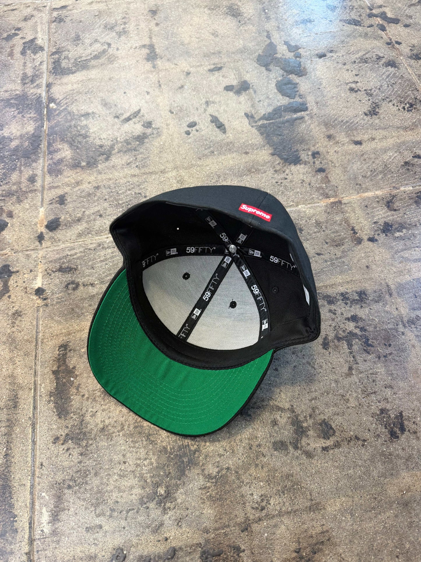 SUPREME EYES BLACK FITTED HAT (USED)