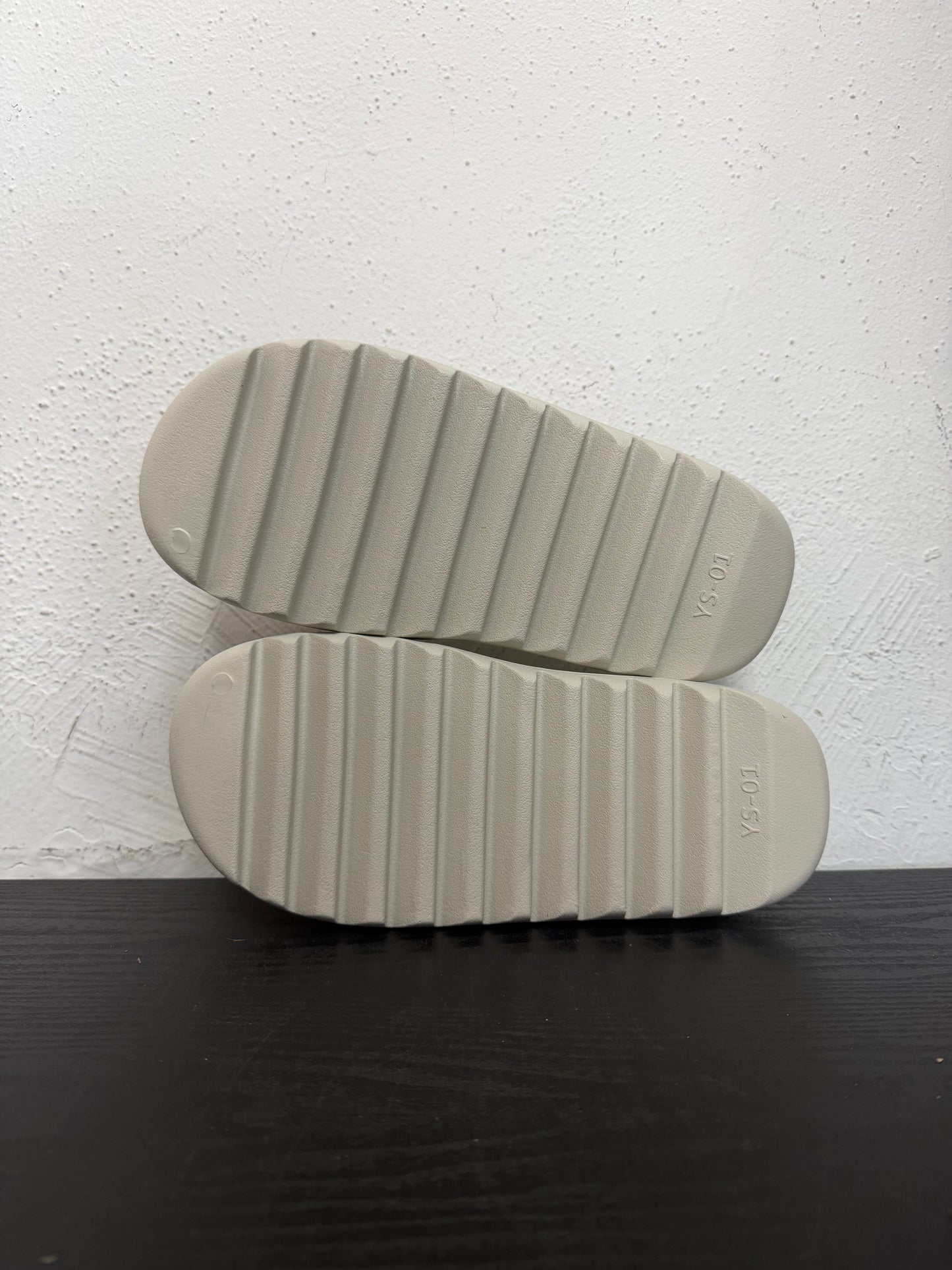 YZY YS -01 CREAM