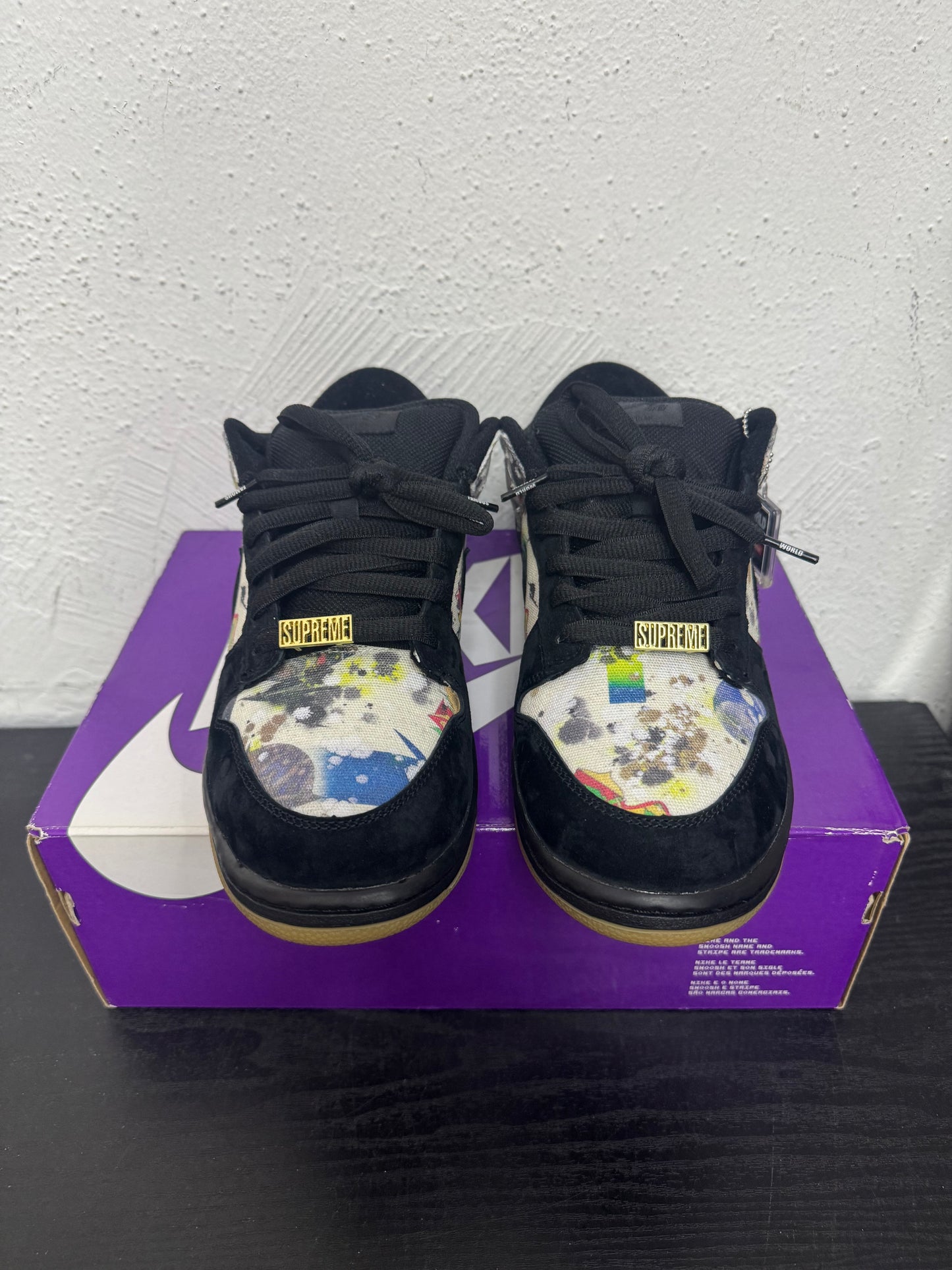 DUNK LOW SB SUPREME RAMMELLZEE (USED)