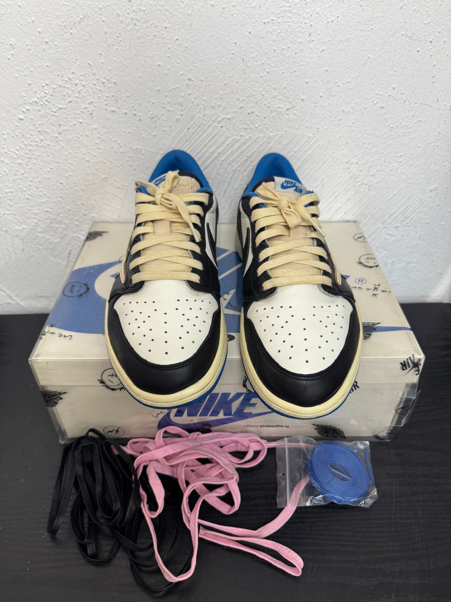 JORDAN 1 LOW TRAVIS SCOTT x FRAGMENT (USED)