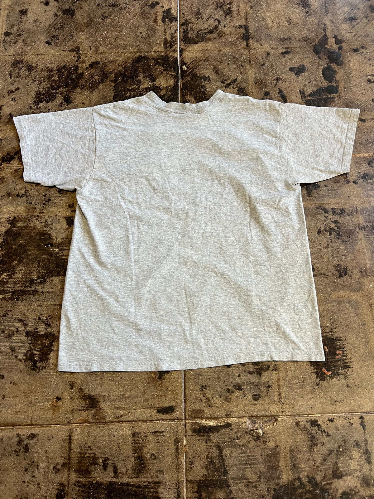 LOONEY TUNES TWEETY GO AWAY TEE