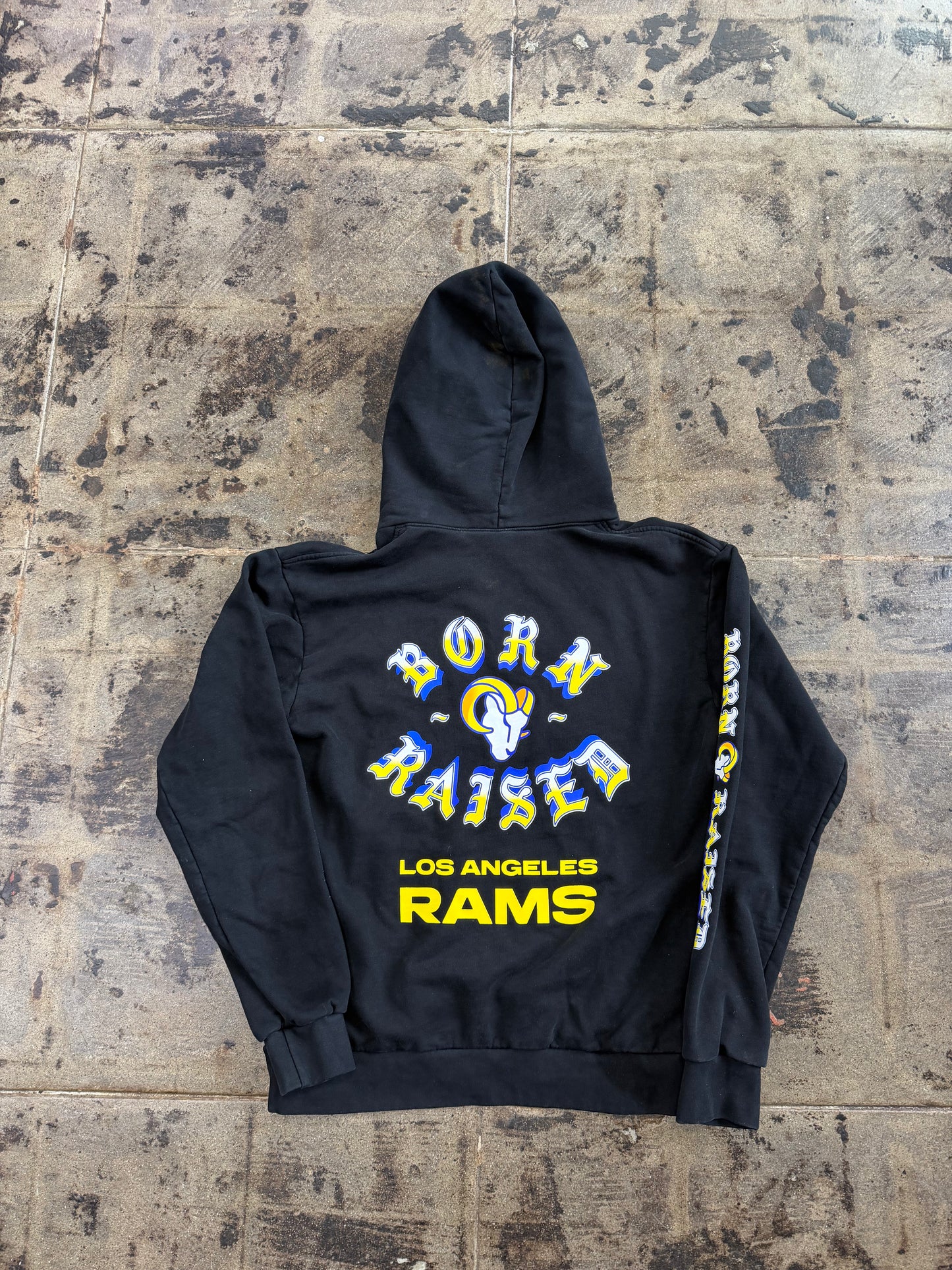 BORN X RAISED RAMS HOODIE (USED)