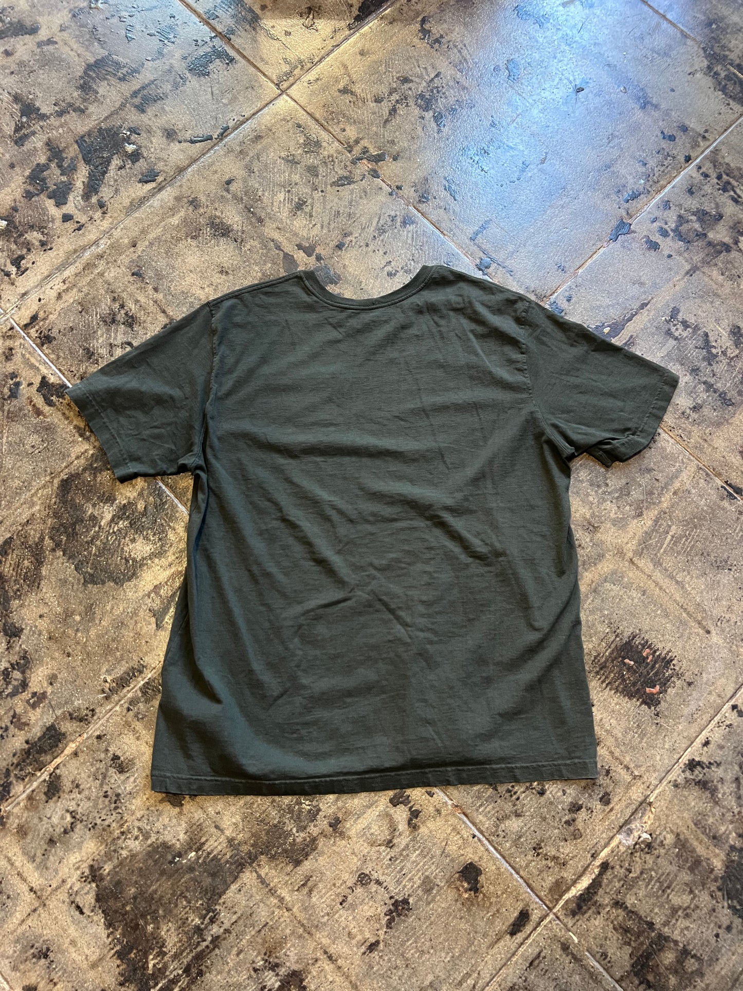 OLIVE GREEN CARHARTT TEE SZ: XL