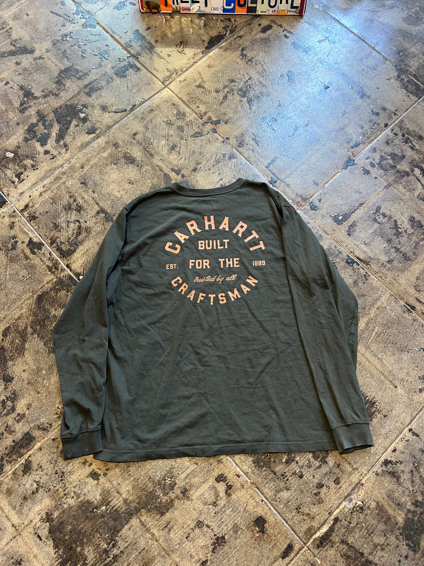 OLIVE GREEN CARHARTT LONG SLEEVE SZ: XL