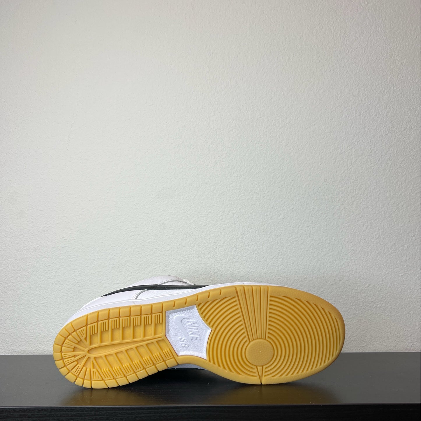 Dunk low SB White Gum