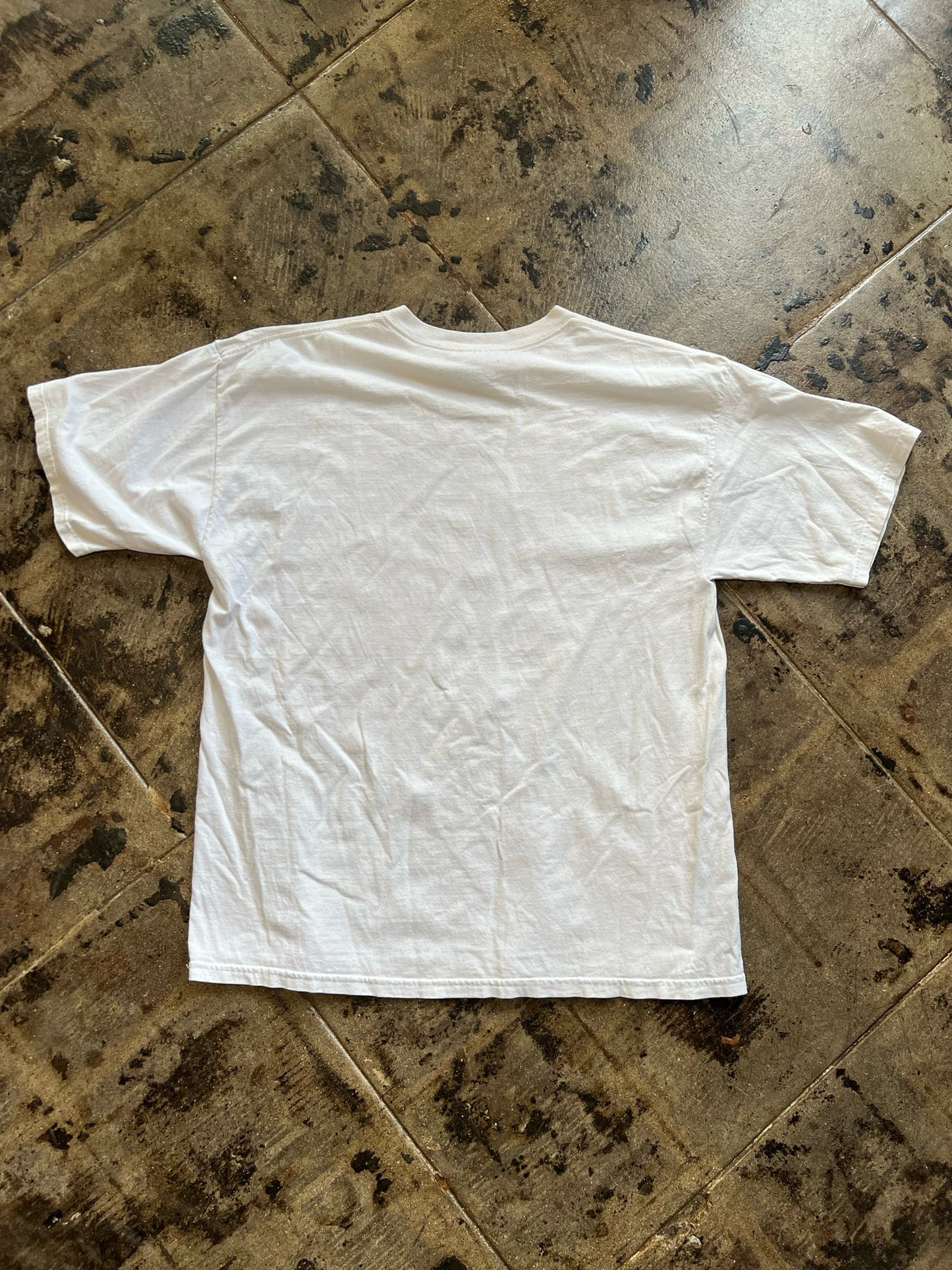 JESUS EXPRESSION OF LOVE TEE SIZE:XL
