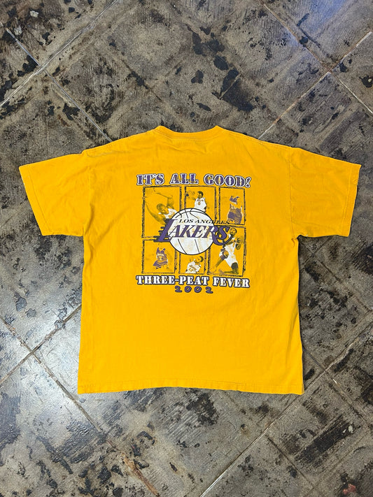 LAKERS 3-PEAT FEVER TEE SIZE: XL