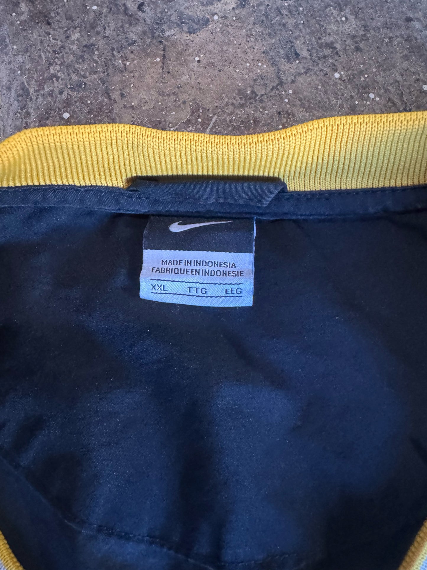 LINDENWOOD NIKE WINDBREAKER SIZE: XXL