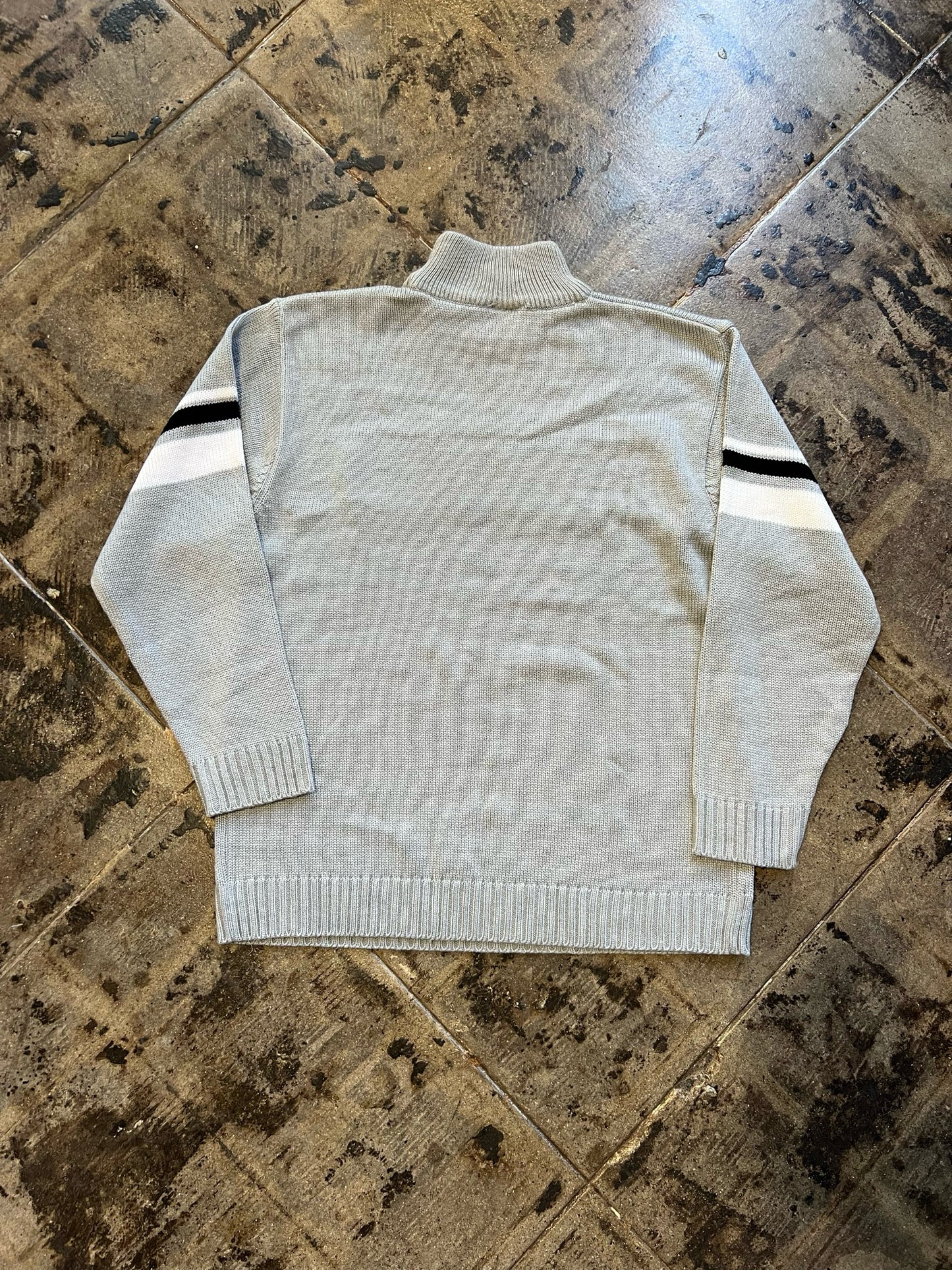 GRAY SOUTHPOLE PULLOVER SZ: L