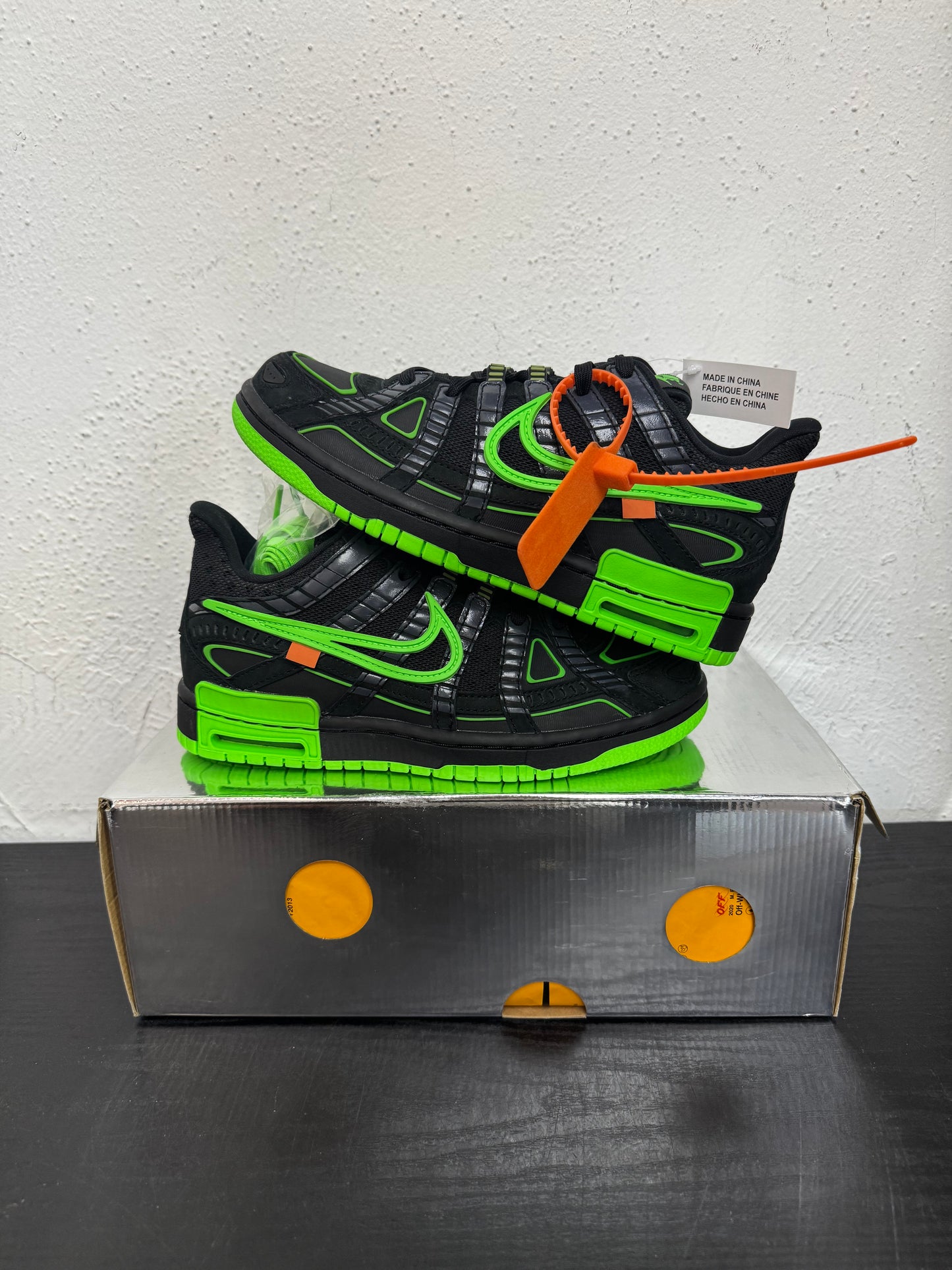NIKE RUBBER DUNK OFF WHITE GREEN STRIKE