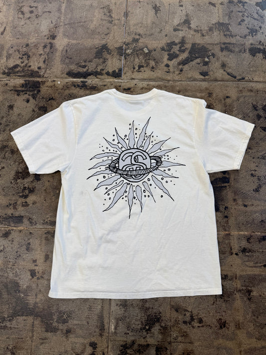 STUSSY LOOK BEYOND TEE (USED)