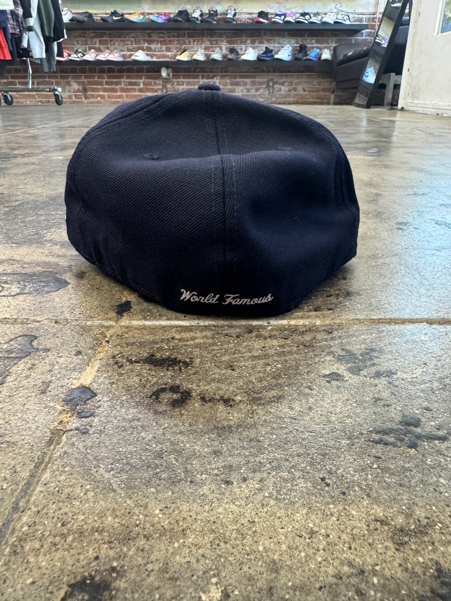 SUPREME WORLD FAMOUS BOX LOGO NAVY FITTED
