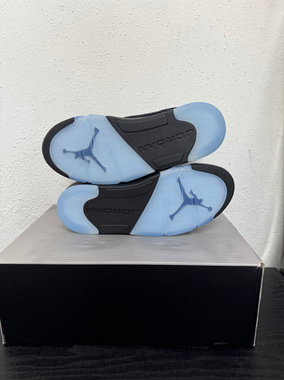 JORDAN 5 BLACK UNIVERSITY BLUE 2026