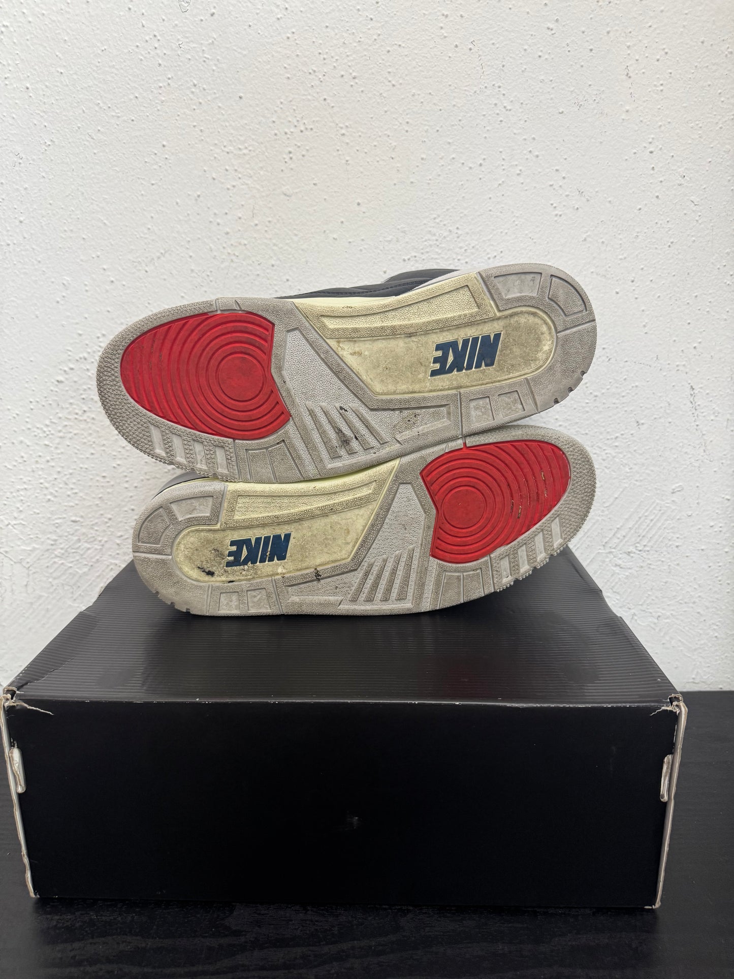 JORDAN 3 RARE AIR (USED)