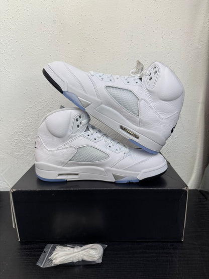 JORDAN 5 WHITE METALLIC (2026)