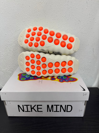 NIKE MIND 001 SLIDE SAIL