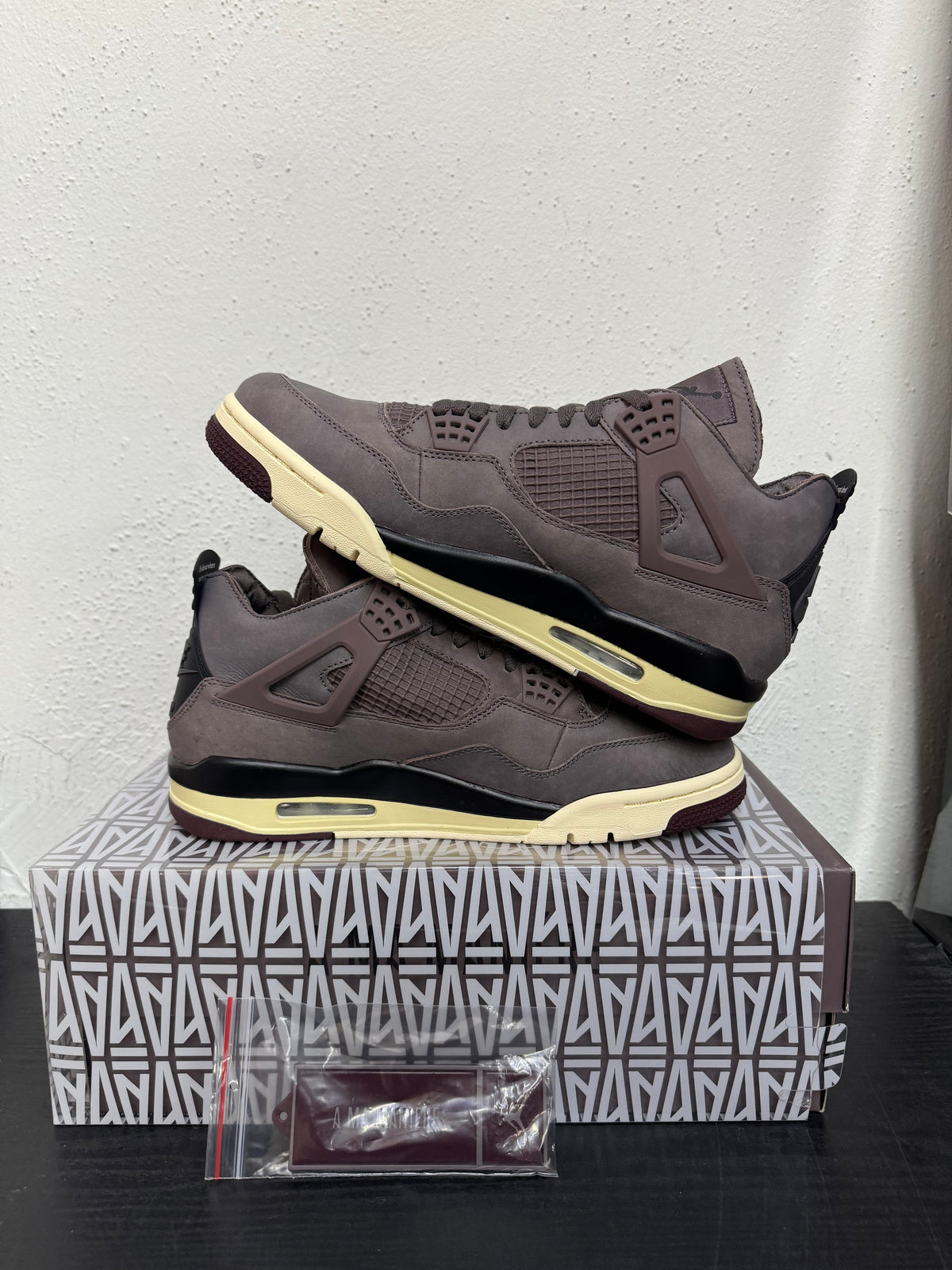 JORDAN 4 A MA MANIERE VIOLET ORE