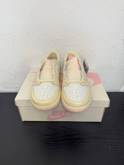 JORDAN 1 LOW TRAVIS SCOTT SHY PINK