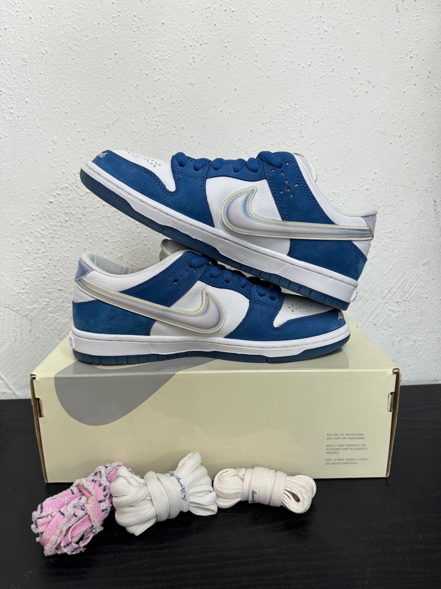 DUNK LOW SB BORN X RAISED
