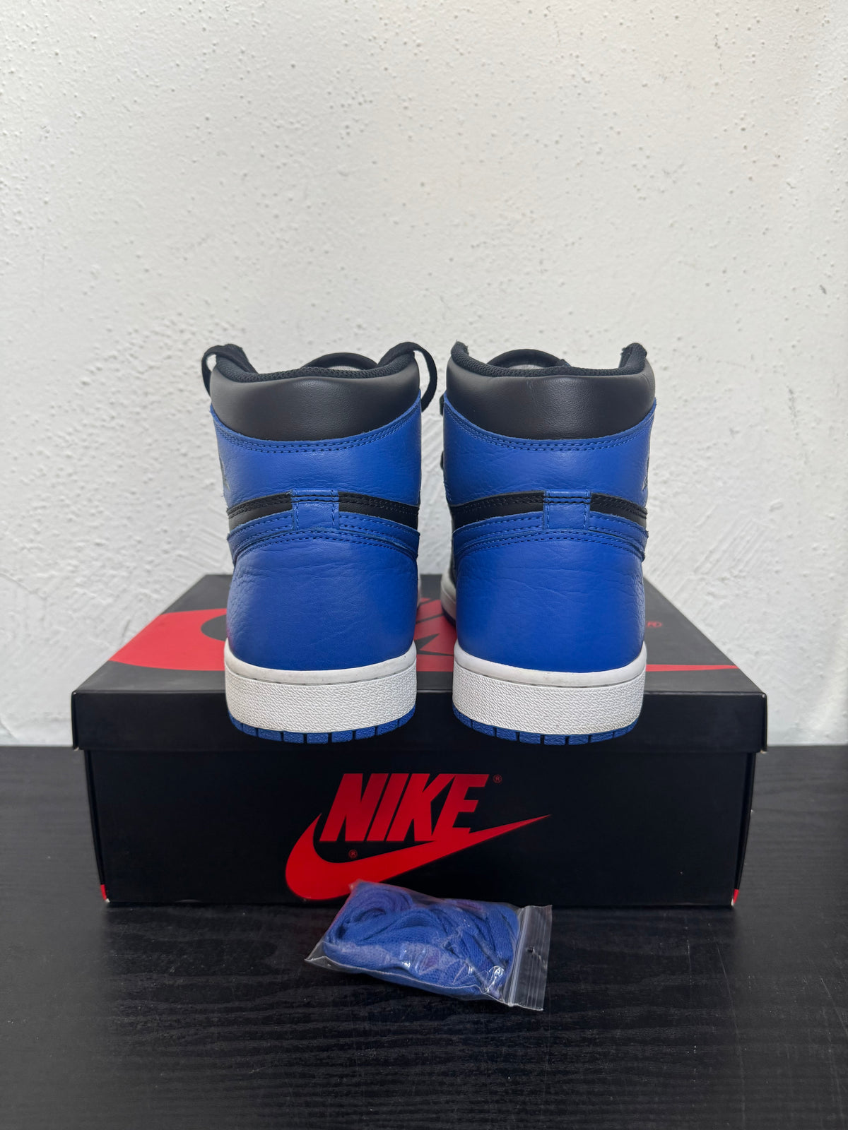 JORDAN 1 HIGH ROYAL 2017 (USED)
