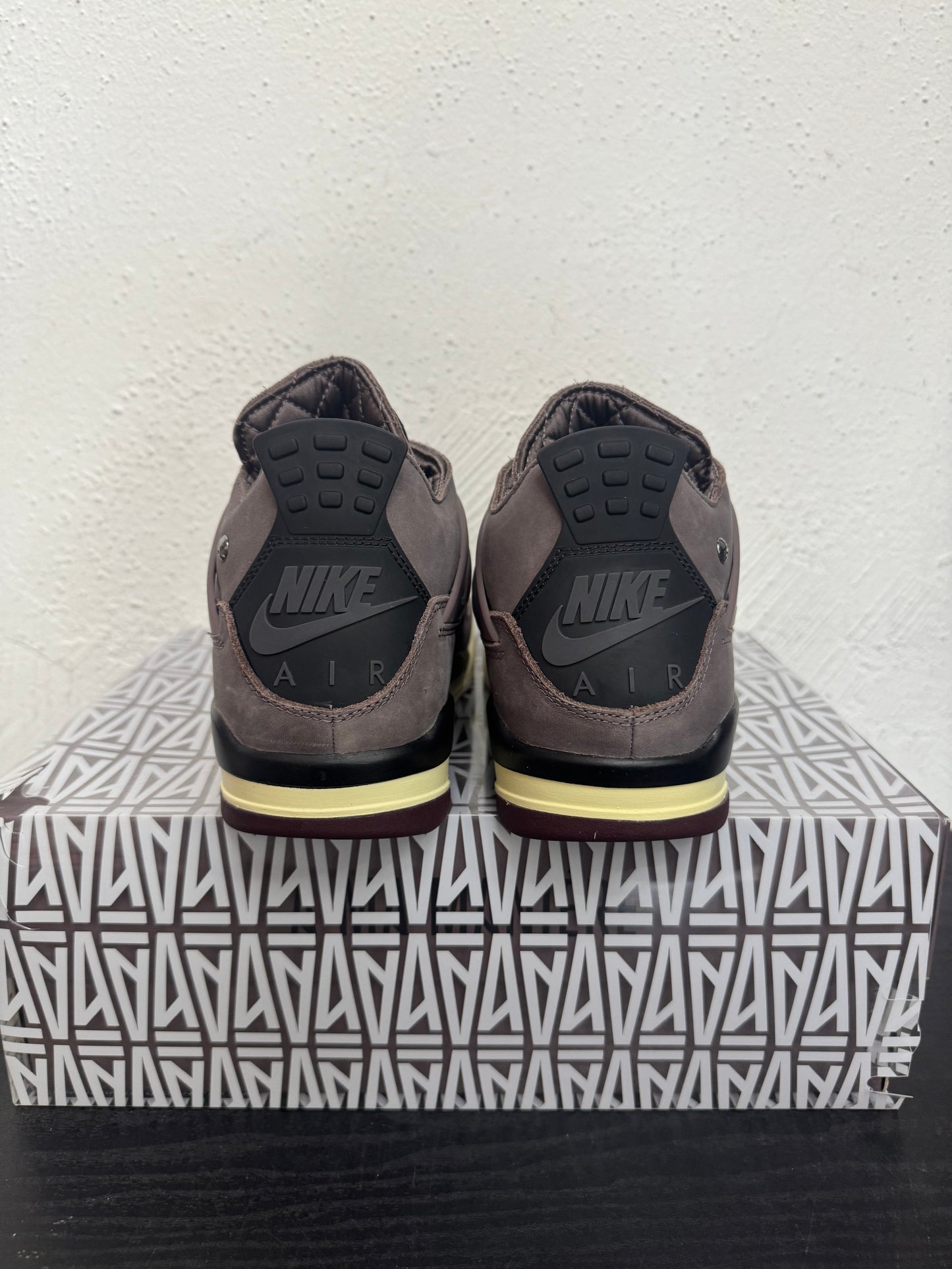 JORDAN 4 A MA MANOERE VIOLET ORE
