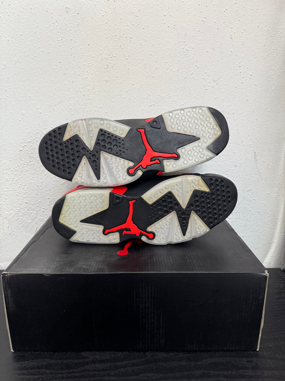 JORDAN 6 BLACK INFRARED (2019)