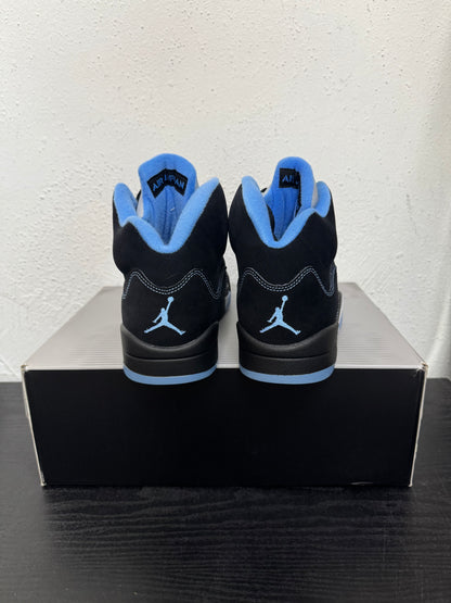 JORDAN 5 BLACK UNIVERSITY BLUE 2026