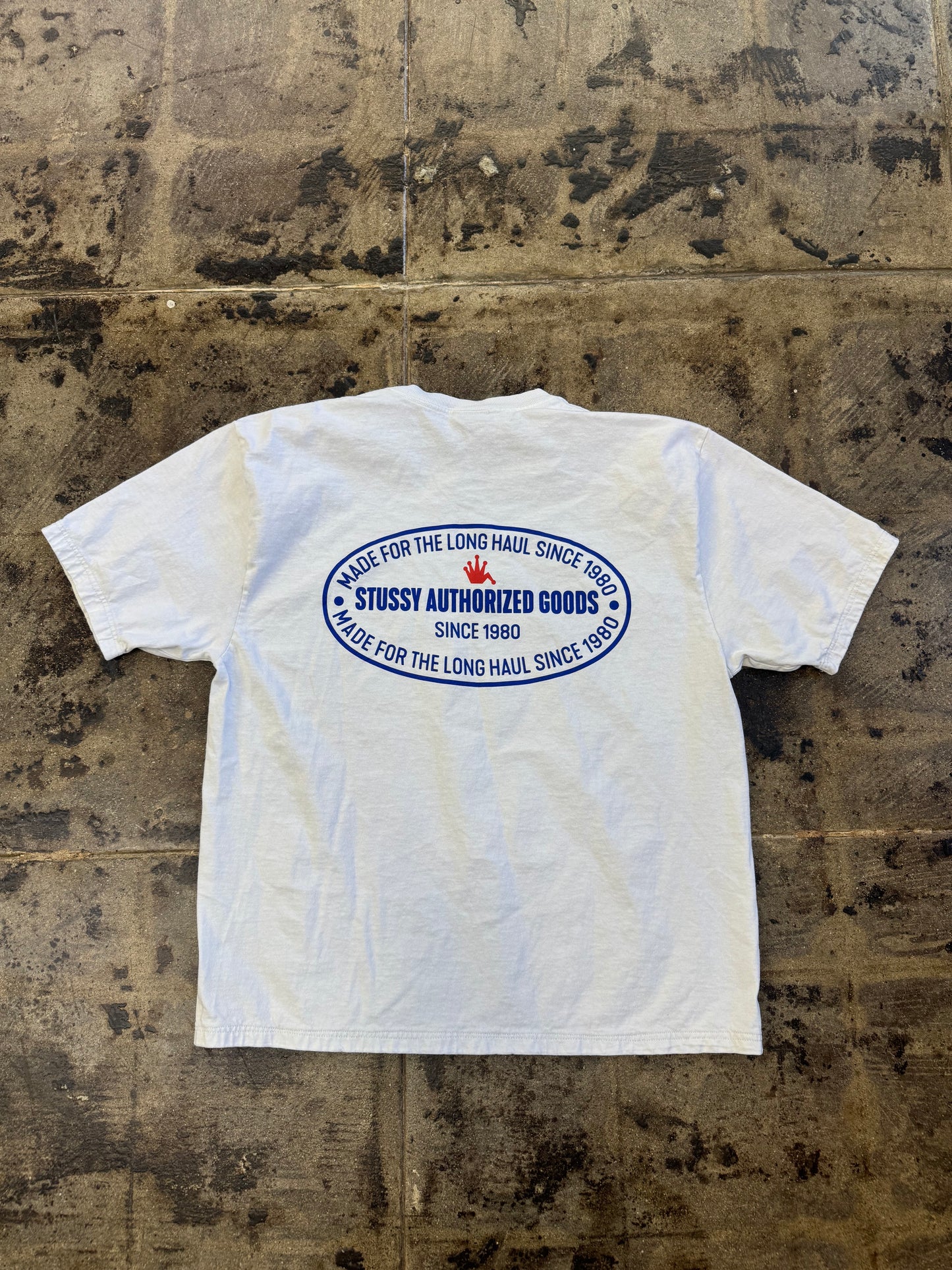 STUSSY AUTHORIZED WHITE TEE (USED)