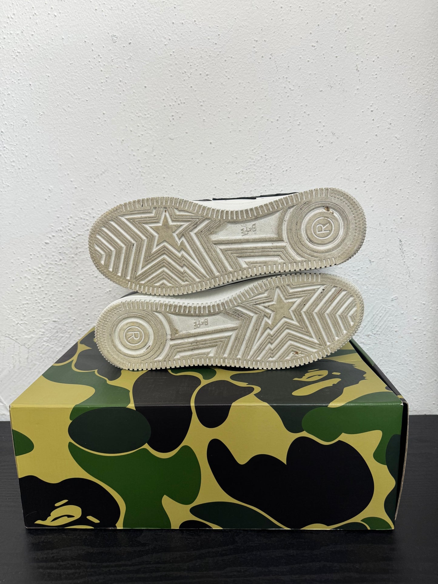 BAPE STA LINE CAMO WHITE/BLACK (USED)