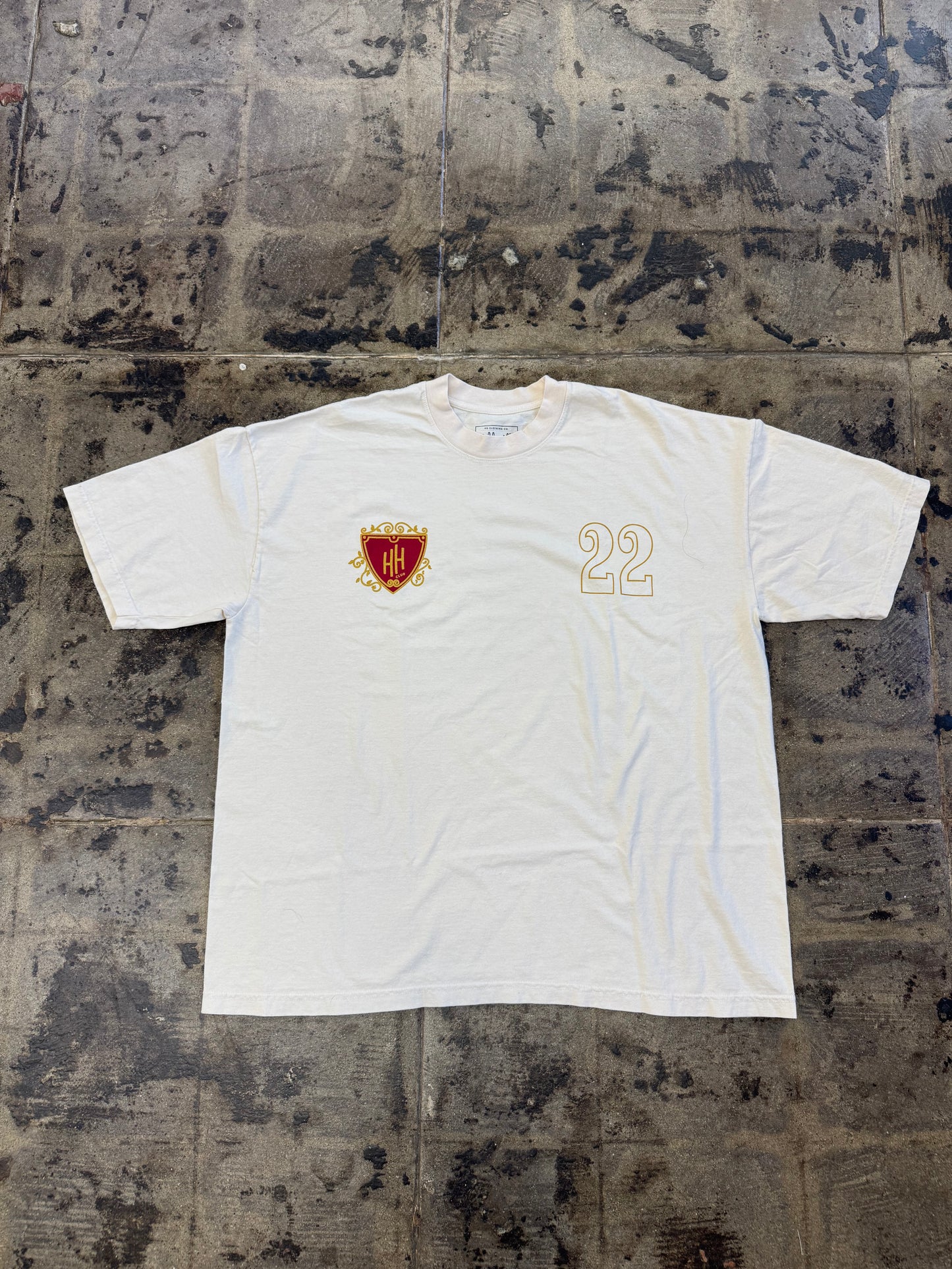 HIDDEN HILLS HH CLUB CREAM TEE