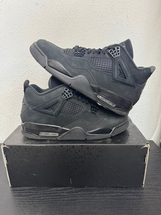 JORDAN 4 BLACK CAT (USED)