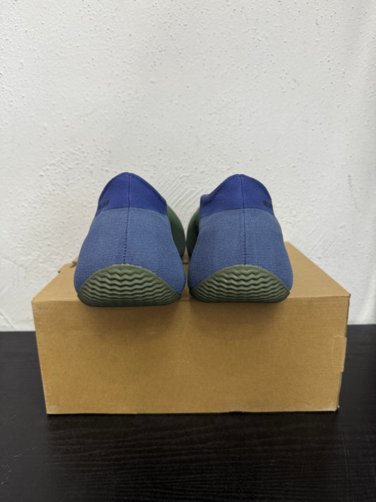 YEEZY KNIT RNR FADED AZURE