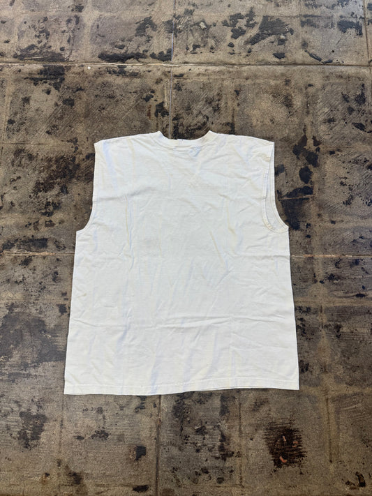 LOONEY TUNES TRAINED PROFESSIONAL CUT OFF TEE