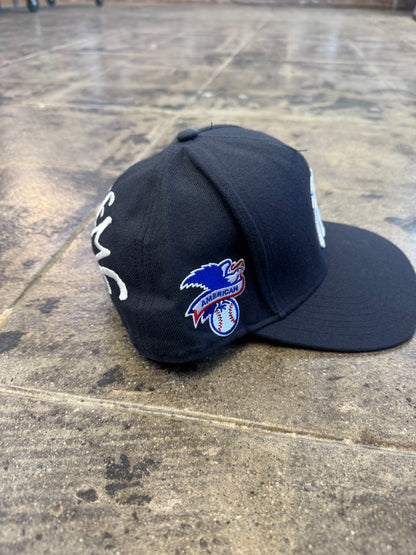 SUPREME YANKEES 5 PANEL NAVY SNAP BACK