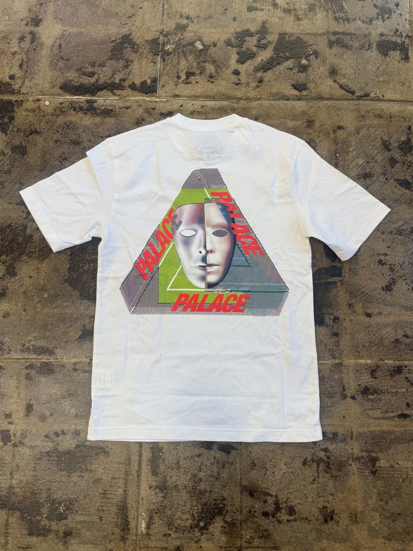 PALACE TRI BURY WHITE TEE